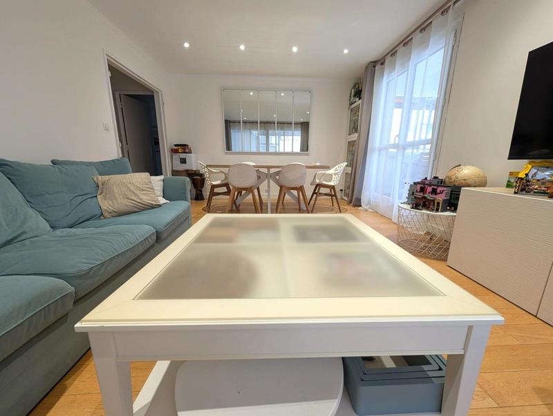 Appartement - 83 m² - 4 pièces