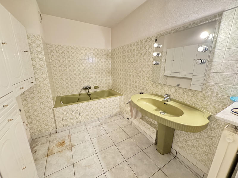 Appartement - 76 m² - 3 pièces