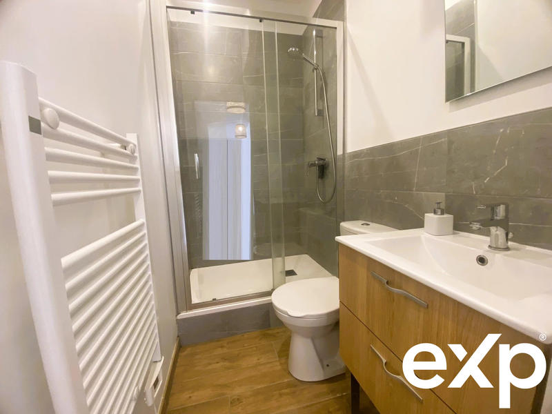 Appartement - 76 m² - 5 pièces