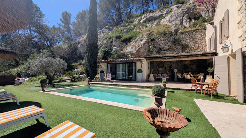 Maison - 182 m² - 7 pièces