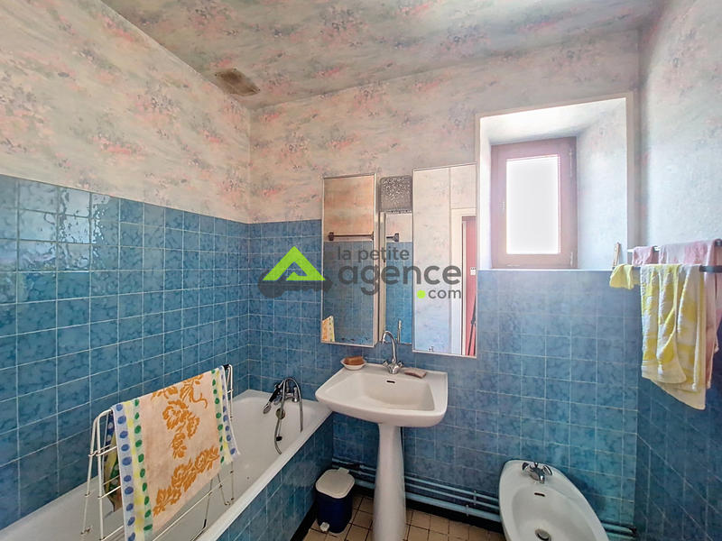 Maison - 172 m² - 6 pièces