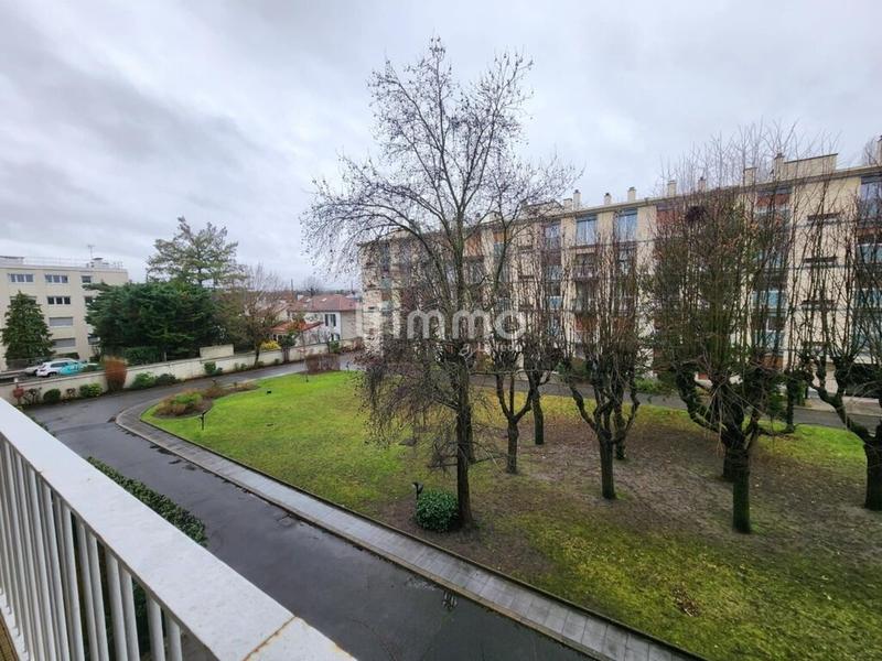 Appartement - 103 m² - 5 pièces