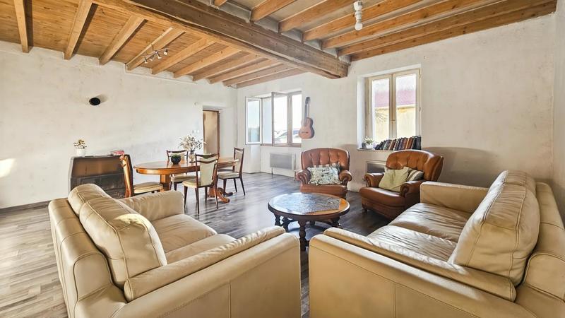 Maison - 143 m² - 5 pièces