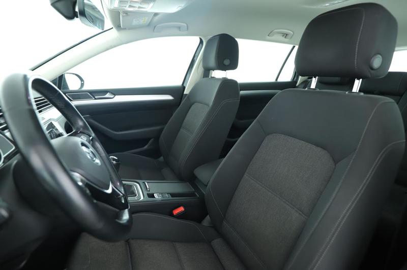 Volkswagen Passat Sw 2.0 Tdi BlueMotion Tech Confortline 150 ch