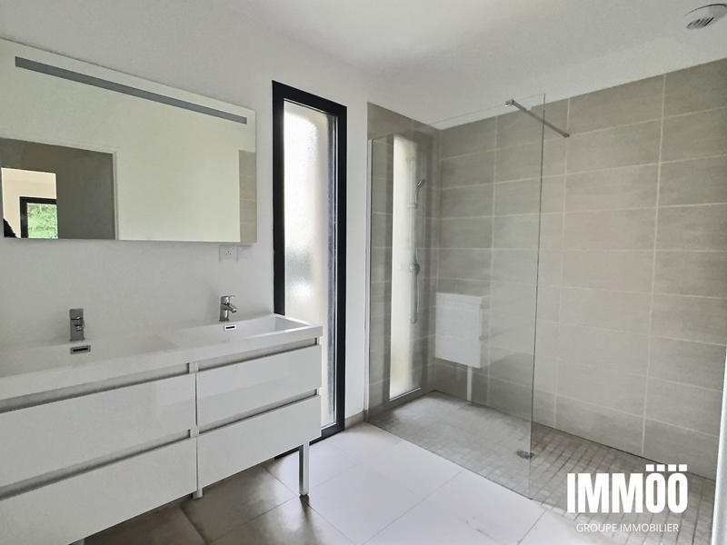 Maison contemporaine - 165 m² - 6 pièces