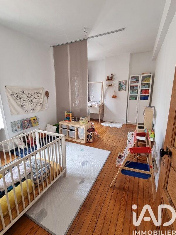 Maison de ville - 236 m² - 8 pièces