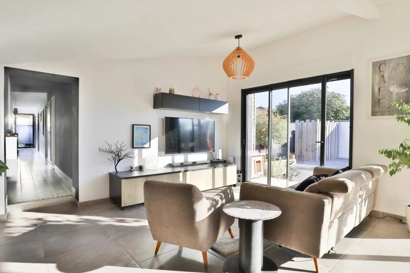 Maison - 136 m² - 4 pièces