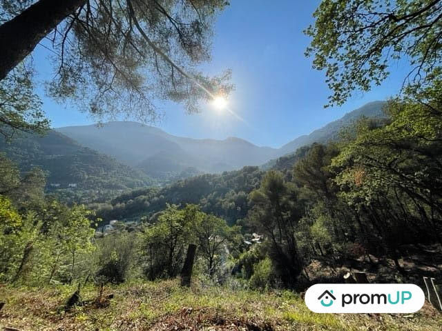 Terrain de loisirs - 2 048 m²