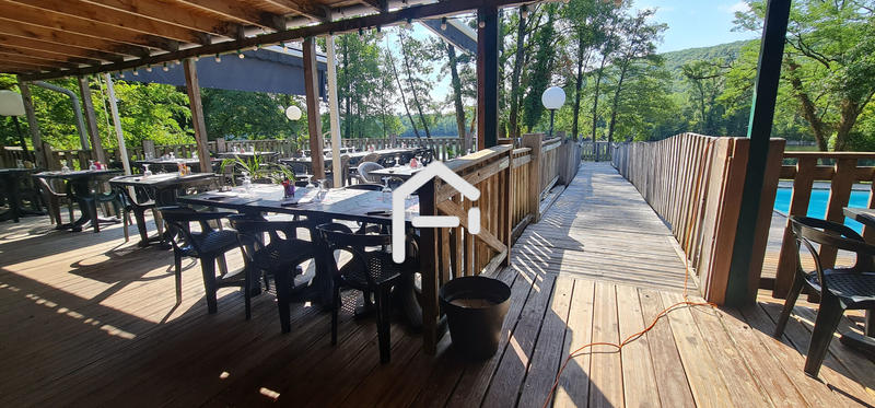 Local commercial - 320 m²