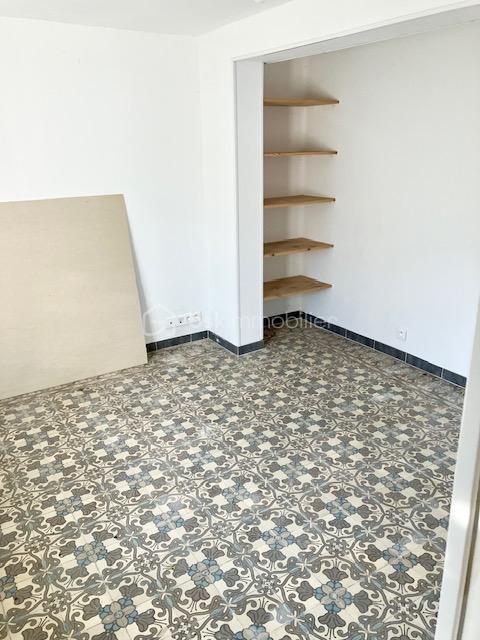 Maison de village - 140 m² - 8 pièces