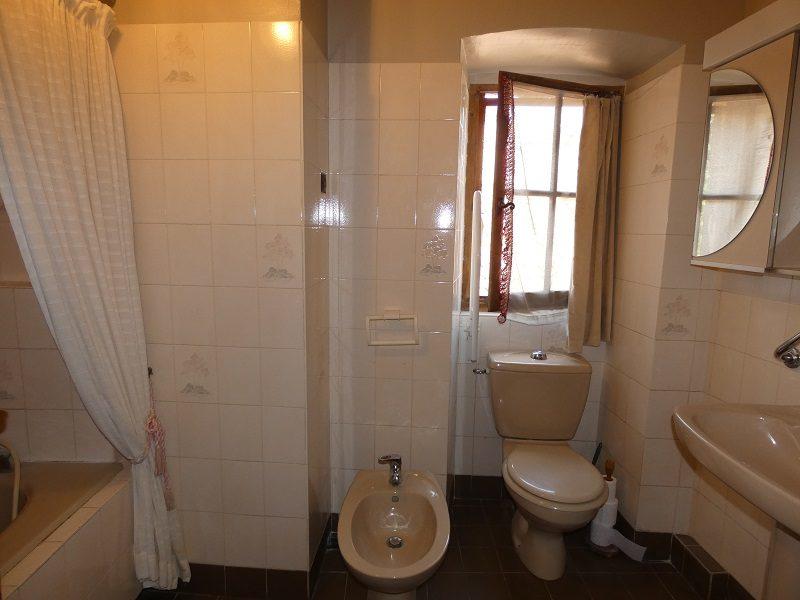 Maison ancienne - 195 m² - 8 pièces