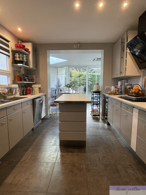 Maison - 162 m² - 6 pièces