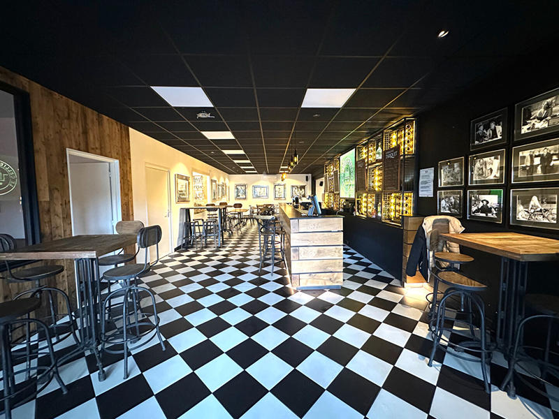 Fonds de commerce - 240 m²