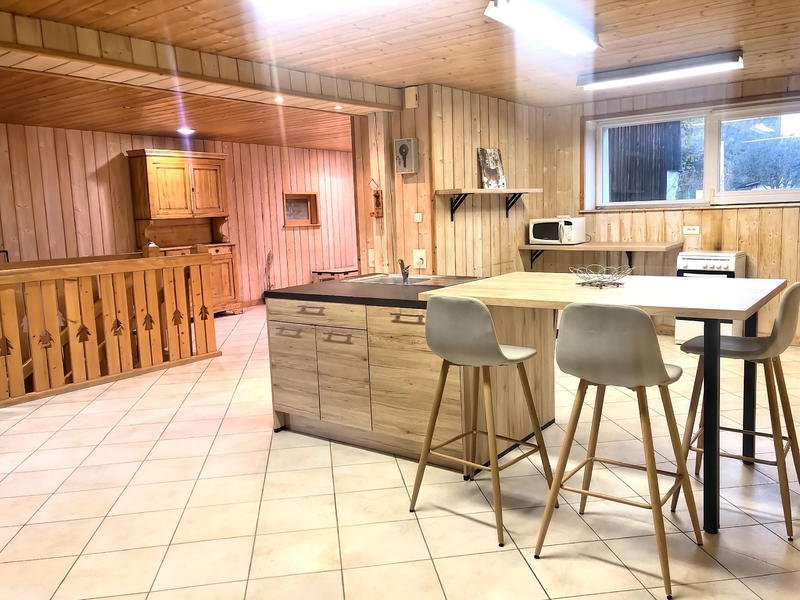 Maison - 215 m² - 9 pièces