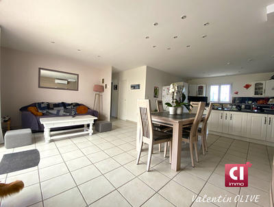 Maison - 86 m² - 4 pièces