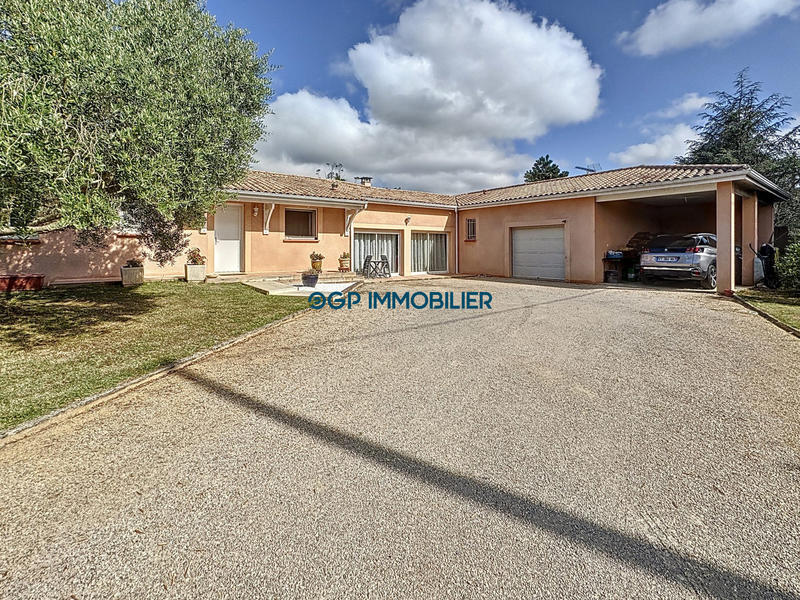 Maison traditionnelle - 153 m² - 5 pièces