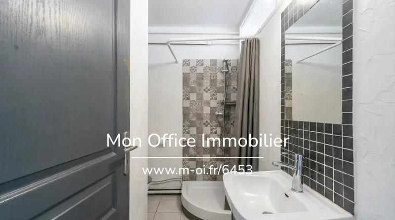 Studio - 24 m² - 1 pièce