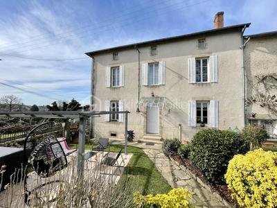 Maison en pierre - 186 m² - 7 pièces
