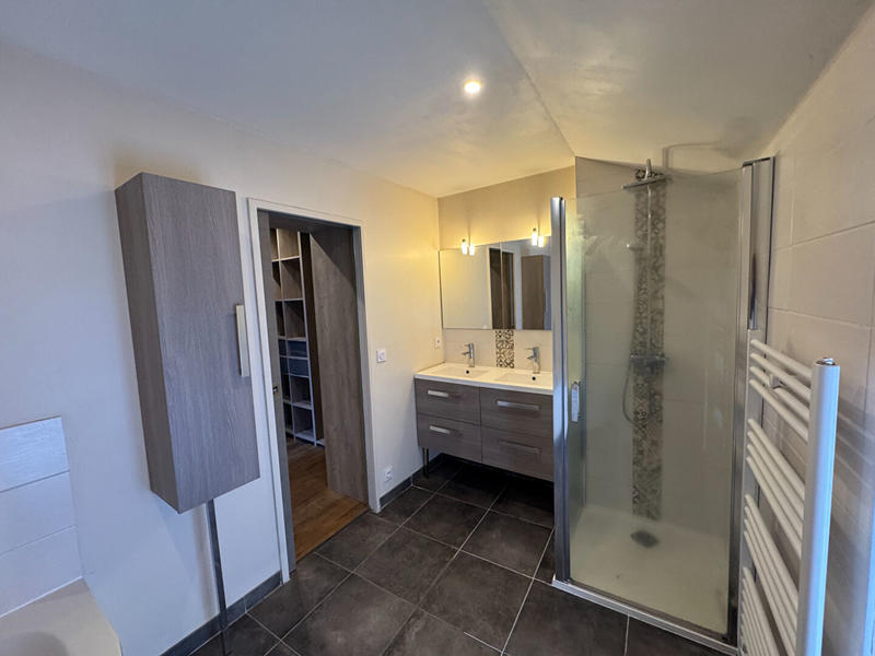 Maison - 149 m² - 6 pièces