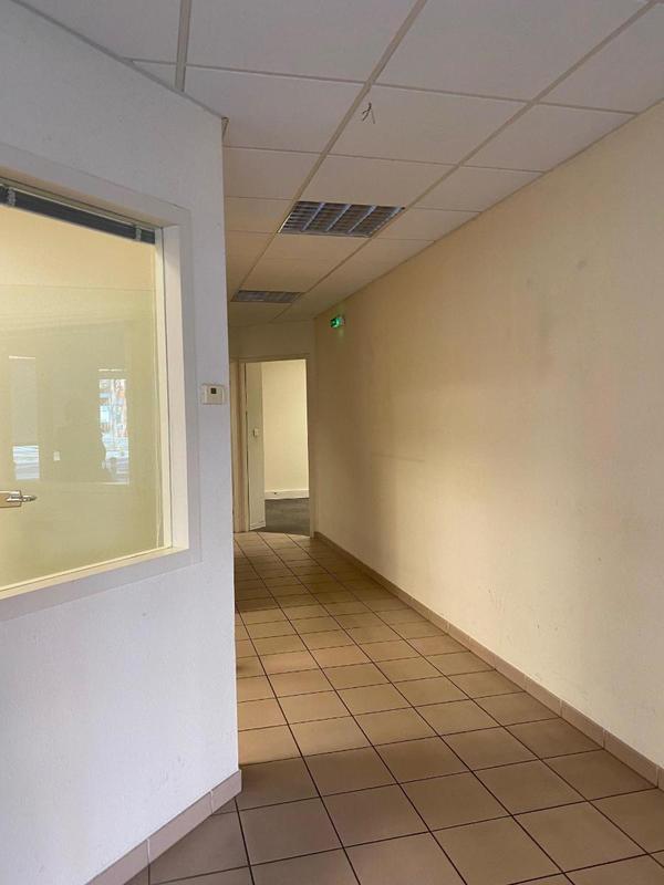 Local commercial - 120 m²