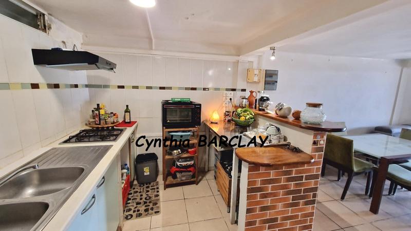 Maison - 110 m² - 6 pièces