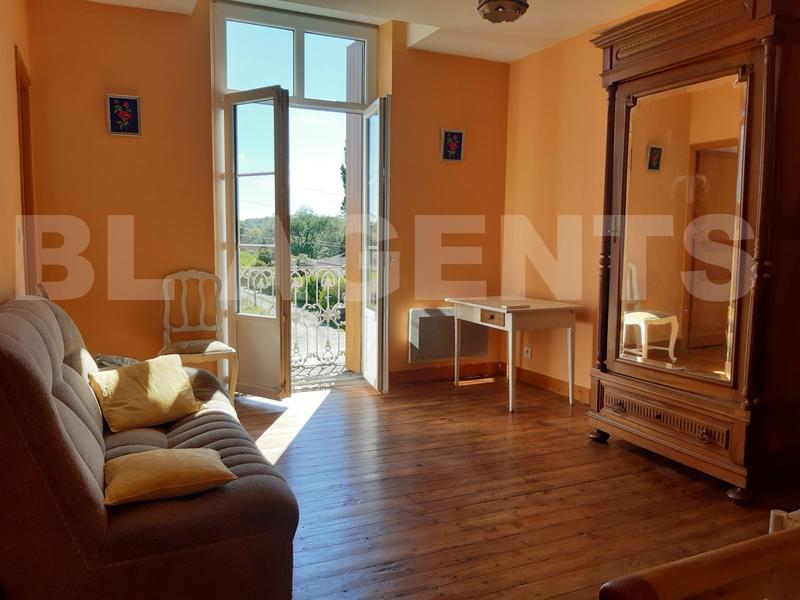 Maison bourgeoise - 205 m² - 5 pièces