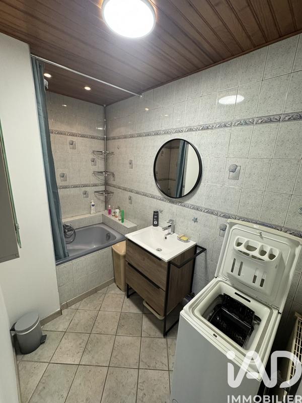 Maison - 90 m² - 6 pièces