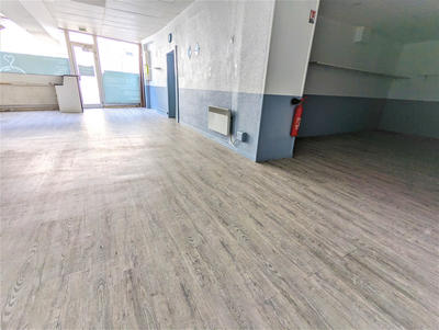 Local commercial - 80 m²