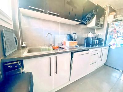 Appartement - 83 m² - 5 pièces