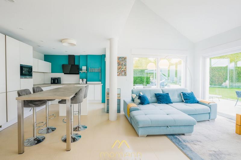 Maison - 197 m² - 7 pièces