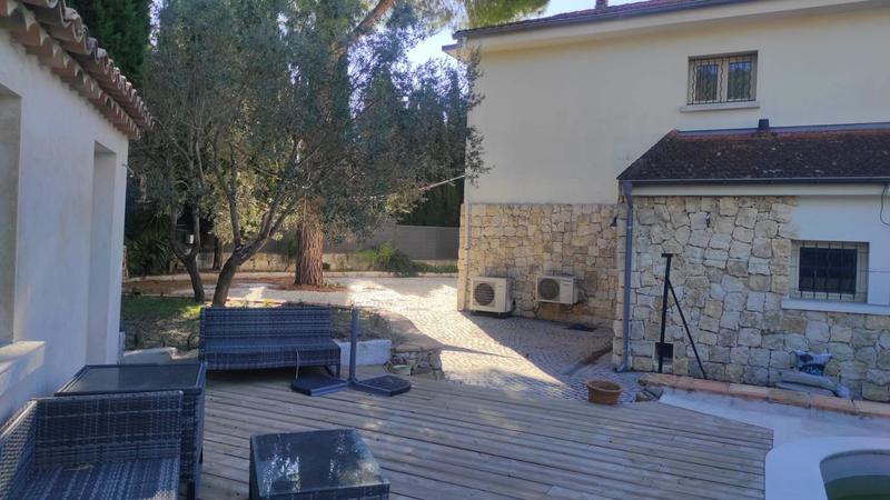 Maison - 150 m² - 7 pièces