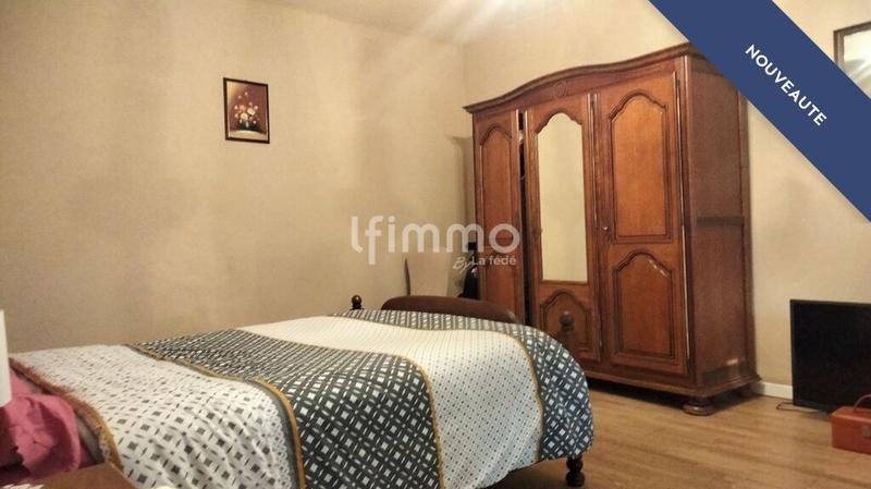 Maison - 231 m² - 5 pièces