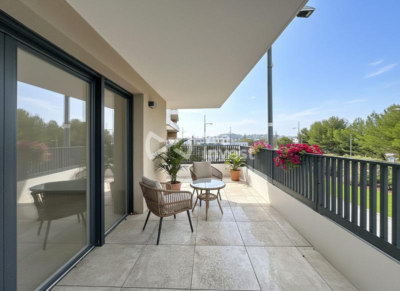 Appartement - 67 m² - 3 pièces