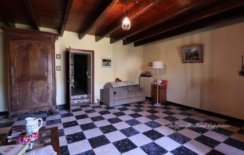 Maison - 137 m² - 6 pièces