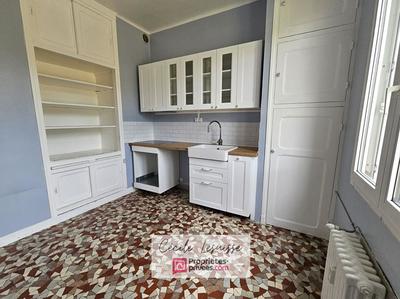 Appartement - 83 m² - 4 pièces