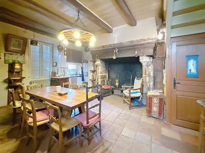 Maison de maîtres - 556 m² - 28 pièces