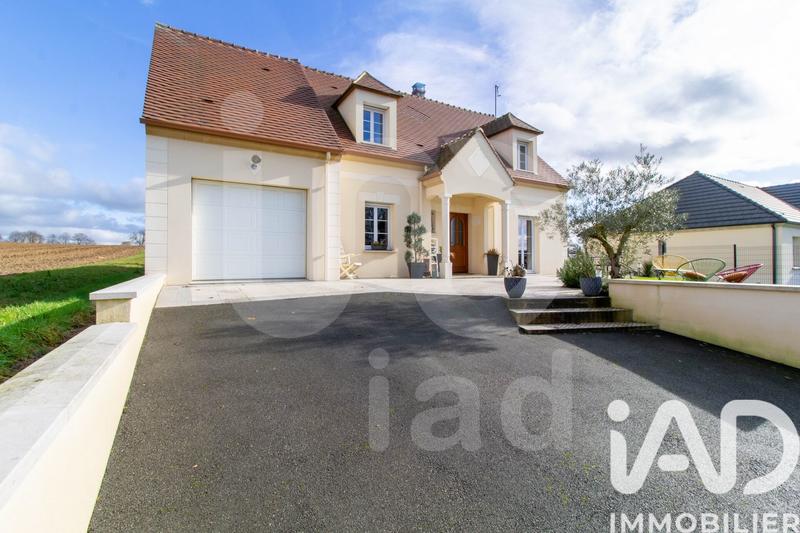 Maison - 160 m² - 6 pièces