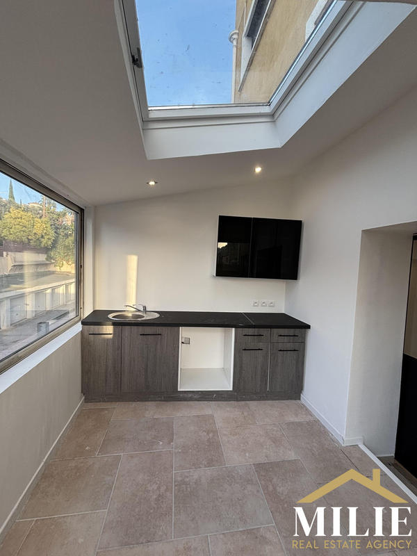 Appartement - 86 m² - 4 pièces