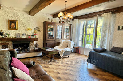 Maison - 104 m² - 5 pièces