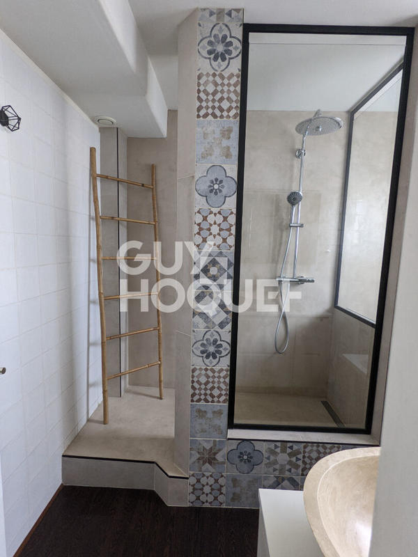 Appartement - 86 m² - 4 pièces