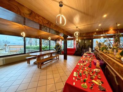 Corps de ferme - 350 m² - 10 pièces