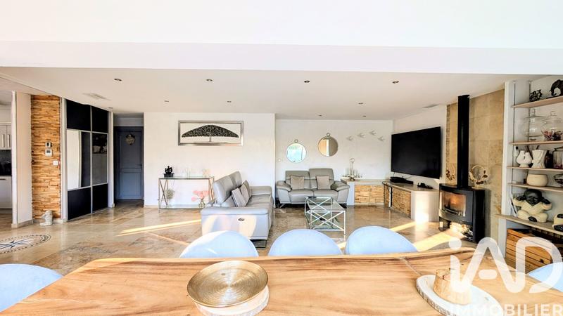 Maison - 130 m² - 5 pièces