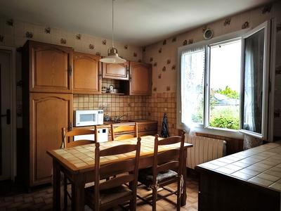 Maison - 89 m² - 5 pièces