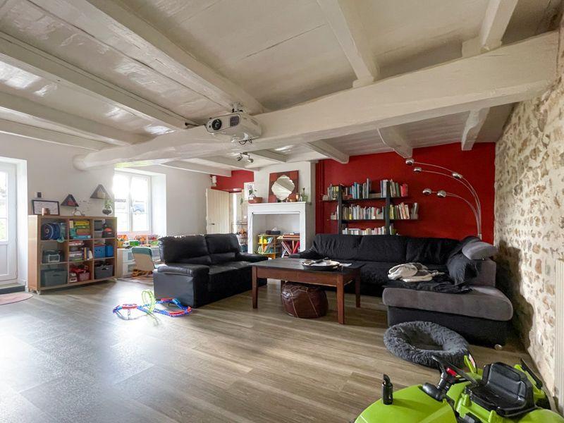 Maison - 150 m² - 6 pièces