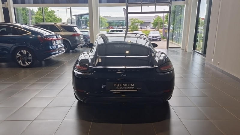 Porsche 718 Cayman s