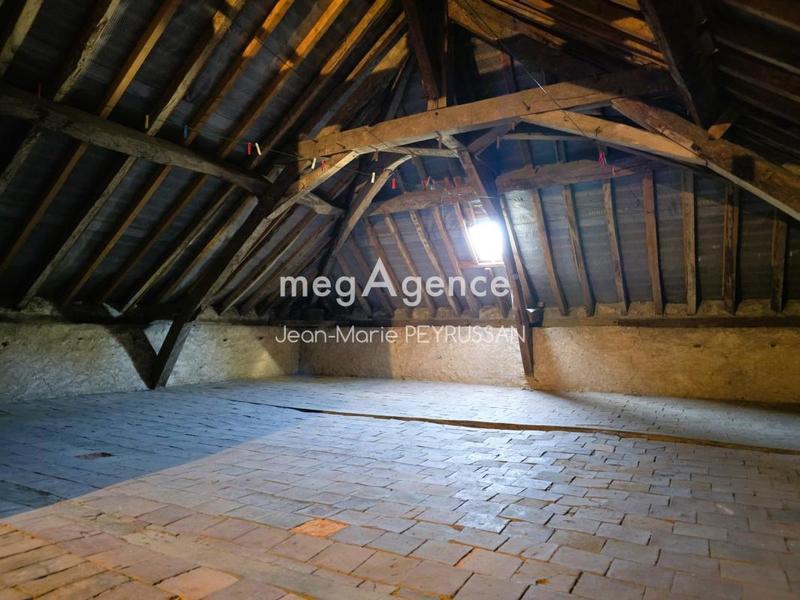 Maison - 111 m² - 6 pièces