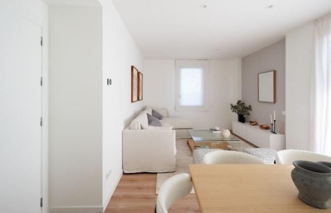 Appartement - 92 m² - 4 pièces