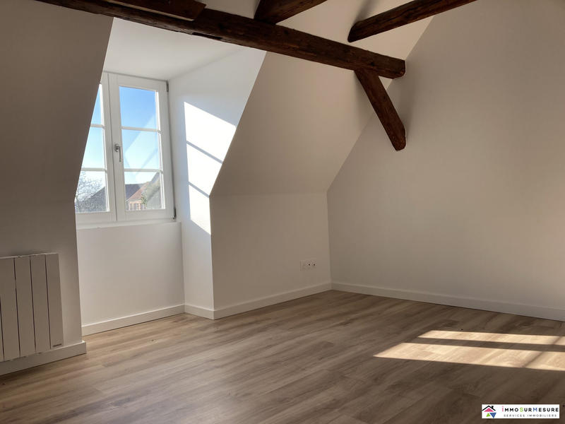 Appartement - 90 m² - 4 pièces