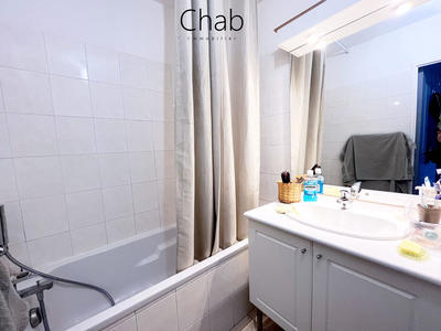 Appartement - 72 m² - 3 pièces