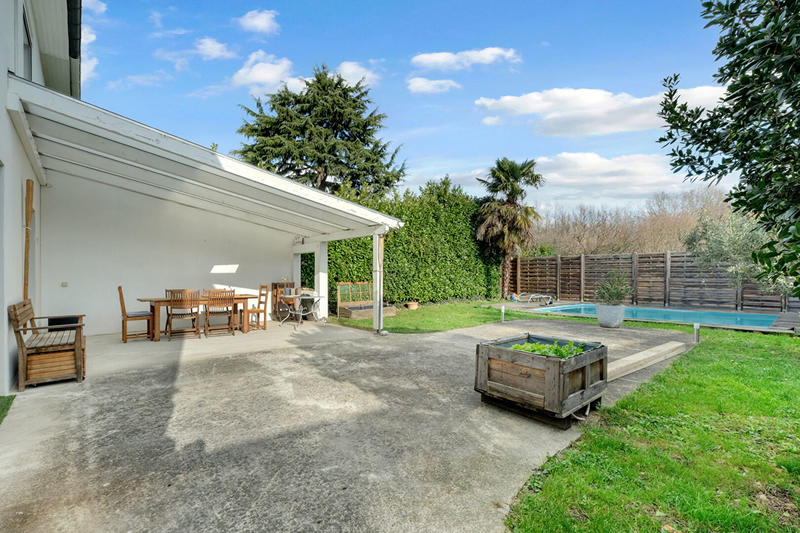 Maison - 148 m² - 6 pièces